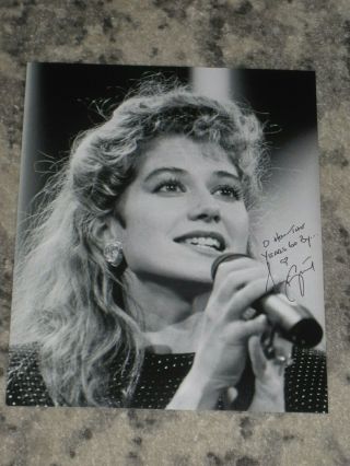 Singer Amy Grant Signed 8x10 Photo Music Autograph 1a