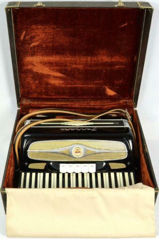 Vintage Ferrari Piano Accordion W/ Case Made In Italy