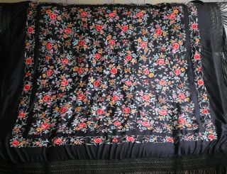 Vintage Chinese Embroidered Silk Piano Shawl - Vgc
