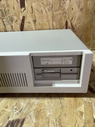 Vintage IBM Personal Computer AT 5170 2