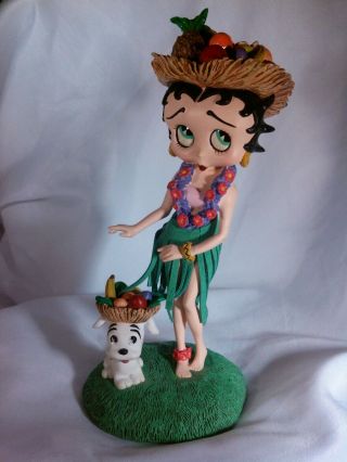 The Danbury Betty Boop Hawaiian Holiday Collector Figurine Hula Skirt - Vtg