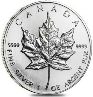 1990 1 Oz Silver $5 Canadian Maple Leaf Coin In Capsule.
