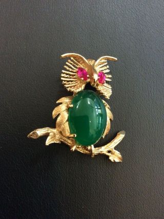 Vintage 14k Yellow Gold Ruby Jade Owl Pin Brooch 9.  4 Grams
