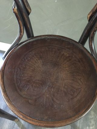 Antique Pair Mundus J&J Kohn Bentwood Chairs Bistro Cafe Parlor Thonet 4