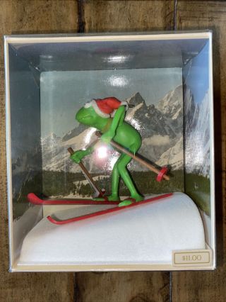 1982 Hallmark Keepsake Christmas Ornament Qx495 - 6 Muppets Kermit The Frog Skiing