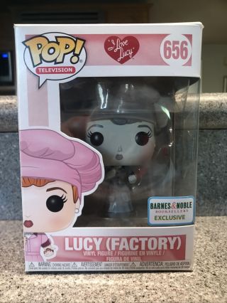 B&n Exclusive I Love Lucy Funko Pop - B&w Factory Lucy Please Read