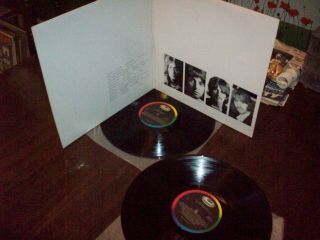 The Beatles,  White Album,  1983 Capitol Press.  EX To NM Cond.  W/Inserts 3