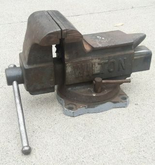 Unrestored Vtg Wilton 645 Bench Vise 5 In Jaw 32 Lbs Usa Made Workshop Tool