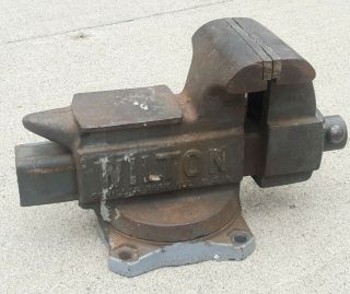 UNRESTORED VTG WILTON 645 BENCH VISE 5 IN JAW 32 lbs USA MADE WORKSHOP TOOL 3