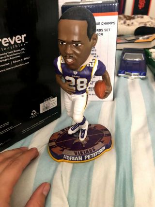 Adrian Peterson Vikings Legends Of The Field Player Bobblehead 253 Of 2012