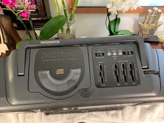 Vintage 1989 Magnavox AZ8390 Radio Cassette Recorder CDPlayer Boombox RARE 6