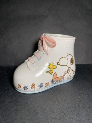 Vintage Peanuts : Snoopy & Woodstock Ceramic Shoe Vase/planter / Bg