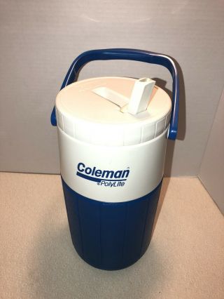 Vintage Coleman Polylite 1/2 Gallon Water Cooler Jug 5590 Blue & White 1991