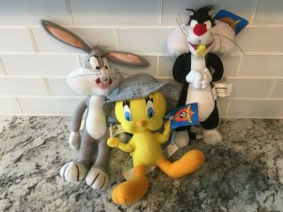 Looney Tunes Bugs Bunny Sylvester Tweety Bird 1998 Play By Play Plush Animals