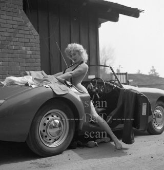 1950s Negative - Busty Blonde Pinup Girl Joan Brennan In Mg Car - Cheesecake T285875