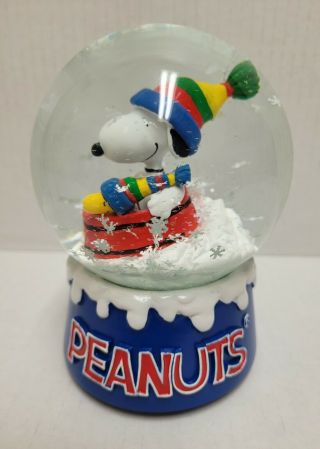 Christmas Snoopy Woodstock Peanuts Musical Water Snow Globe