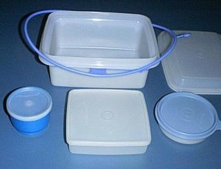 Tupperware Pak - N - Carry 1254 Lunch Box,  Handle,  Sandwich Keeper & Snack Cups