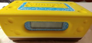 Spongebob Squarepants Yellow Alarm Clock Radio Snooze N Power Under The Sea