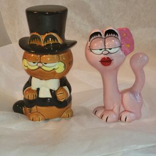 Vintage Garfield The Cat Top Hat And Arlene Kitty Flowers Figurines Enesco