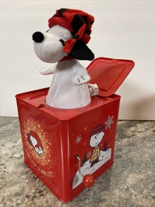 Christmas Snoopy Jack - In - The - Box - Gemmy - Plays - Oh Christmas Tree