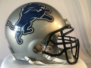 Riddell Detroit Lions Full Size Football Helmet Large.