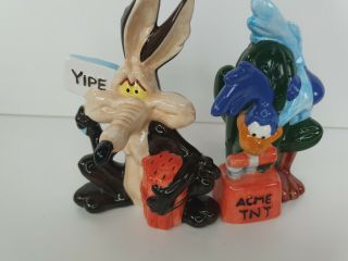 Vtg 1993 Looney Tunes Road Runner Wile E Coyote Salt Pepper Shakers 15144 Cacti