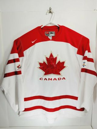 Nike Team Canada 2010 Vancouver Olympics Hockey Mens XL Jersey White 2