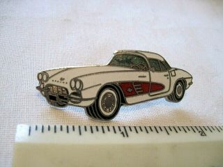Chevrolet 1961 Corvette White And Red Large Size Chevy Lapel Pin,  Hat Pin