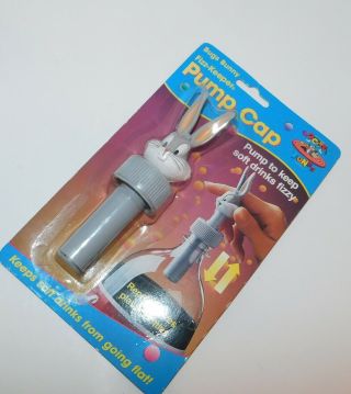 Vintage Bugs Bunny Fizz Keeper Pump Cap 1994