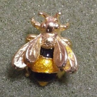 Bumblebee Bumble Bee,  Bumble - Bee Lapel Pin Gold Toned Realistic Looking