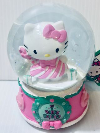 Hello Kitty Christmas Snow Globe Musical Happy Holidays Figure Sanrio Ruz