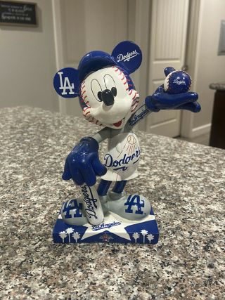2010 Los Angeles Dodgers Mickey Mouse All Star Game Figurine Mlb