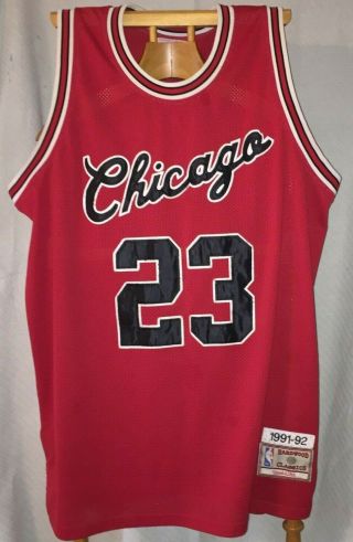 Mitchell & Ness Michael Jordan Chicago Bulls 1991 - 92 Championship Red Jersey 2xl