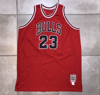 Michael Jordan 23 Chicago Bulls Mitchell & Ness 1984 - 85 Hardwood Classic Jersey