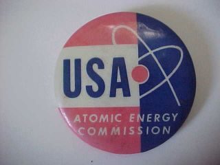 Vintage U.  S.  A.  Atomic Energy Commission Pinback Badge
