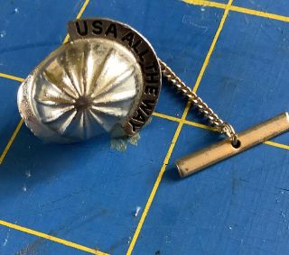 Vintage Union Construction Hard Hat Hat Pin - Usa All The Way