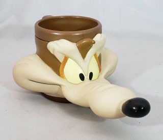 Wile E.  Coyote 1993 Mug Warner Bros Looney Tunes Plastic Cup Vintage