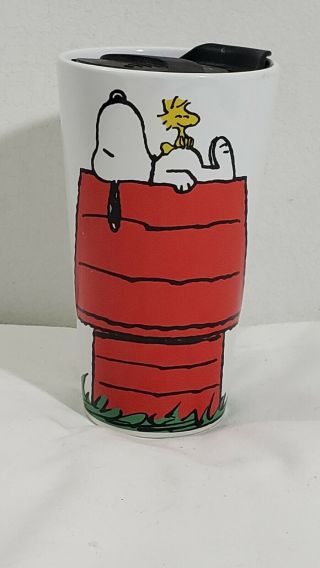 Peanuts Snoopy Woodstock Dog House 16 Oz Ceramic Travel Coffee Tea Mug With Lid