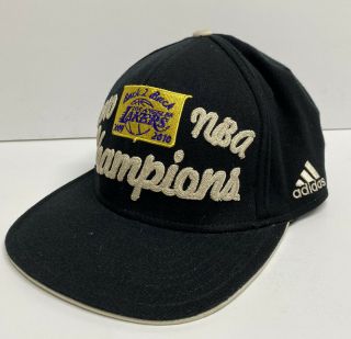 Adidas Los Angeles La Lakers Nba 2010 Champions Locker Room Back 2 Back Hat Cap