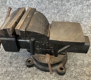 Vintage (stout) Ohio Forge Swivel Bench & Pipe Vise - 6 " Inch Jaws