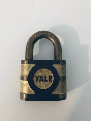 Vintage Large Heavy Brass Yale Y&t Padlock 2 Yale Keys Pin Tumbler Usa