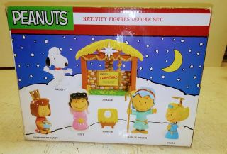Peanuts Charlie Brown Deluxe Nativity Scene Christmas Figure Play Set 3