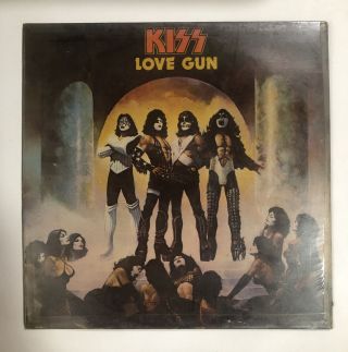 Kiss Love Gun 12’ 33 Rpm Philippine Pressed