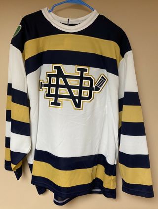 Notre Dame Ccm Hockey Jersey Size Xl 27