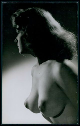 C37 Harrison Marks Pinup Busty Nude Woman 1950s Gelatin Silver Photo