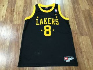 Boys Large - Vtg Nba Los Angeles Lakers 8 Kobe Bryant Nike Sewn Jersey