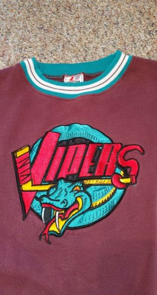 Vintage Legends Athletics Detroit Vipers Hockey Crew Neck Sweatshirt Size L/XL 2