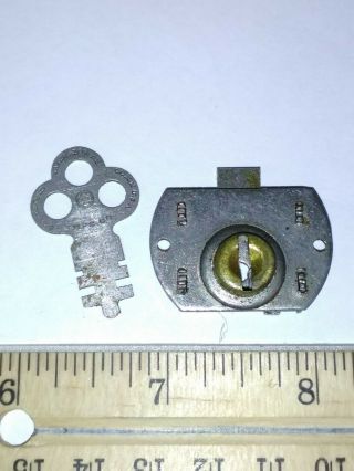 Mills Novelty,  Jennings Watling Slot Machine Trade Stimulator Lock & Key