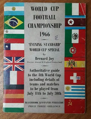 1966 World Cup Football Championship - Jules Rimet - Bobby Moore / Charlton