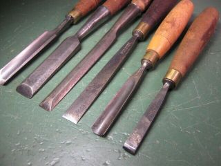 OLD VINTAGE WOODWORKING TOOLS CARVING CHISELS GROUP ALL TYPES 2